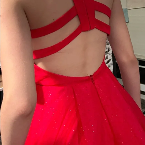 Elegant formal Red Dress - Picture 2 of 5